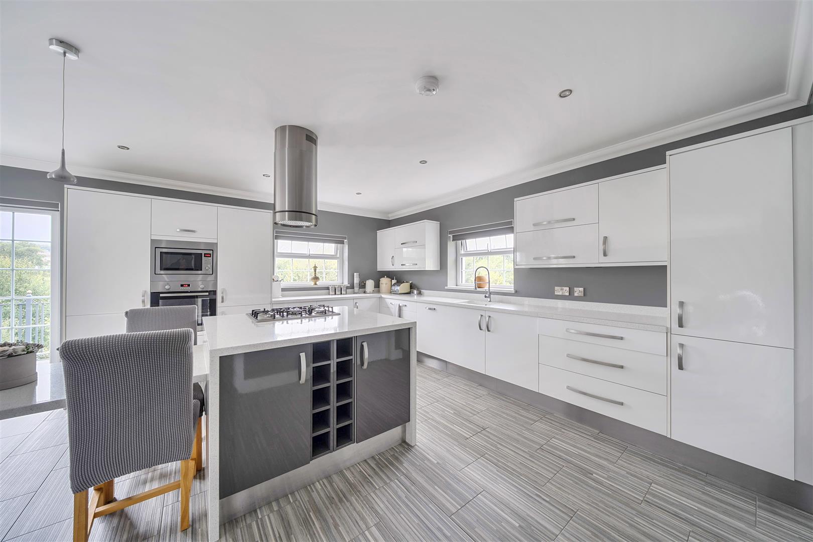 Sawel Court, Pontarddulais, Swansea, SA4 0TF